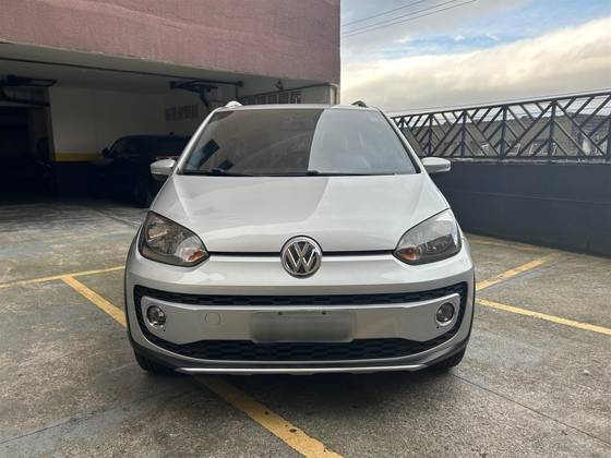 VOLKSWAGEN UP 1.0 TSI HIGH UP 12V FLEX 4P MANUAL VOLKSWAGEN UP 1.0 TSI HIGH UP 12V FLEX 4P MANUAL